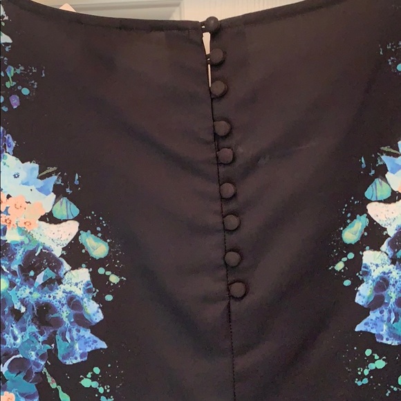 BOGO Gorgeous dress Sz 6 - Picture 5 of 7